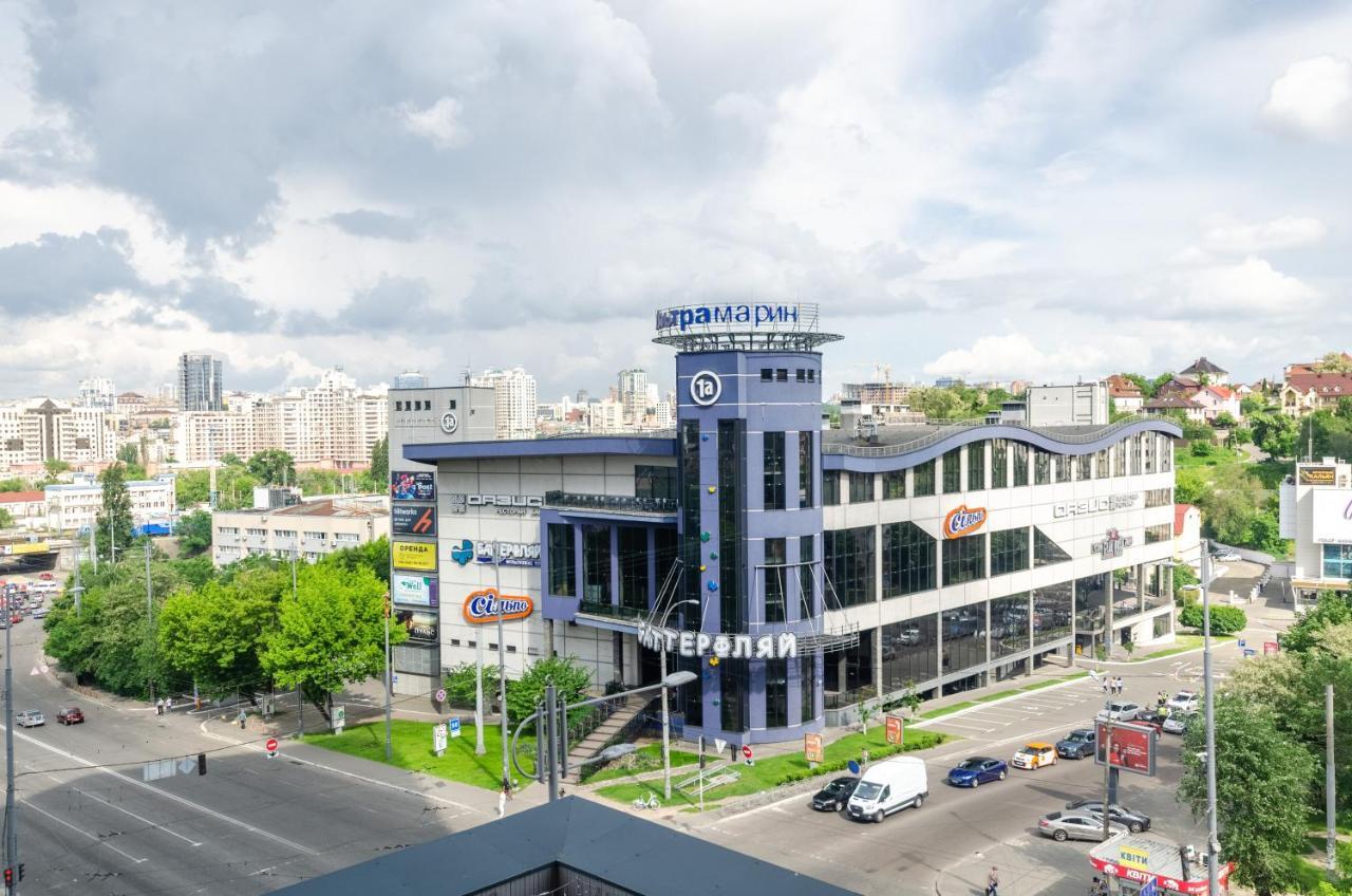 Petrovdom 199A-199B In Smart Apartments Rc Kvartet Near Central Railway Station Kiev Buitenkant foto